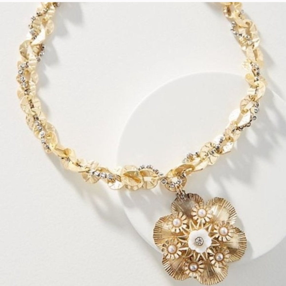 Heidi Pendant Necklace